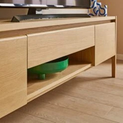 Elements Holmes Extra Wide TV Unit For TVs Up To 80", Oak 10 Elements Holmes Extra Wide TV Unit For TVs Up To 80", Oak -Dunelm 30893746 alt03
