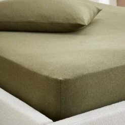 Elements Cotton Jersey Plain Fitted Sheet 33 Elements Cotton Jersey Plain Fitted Sheet -Dunelm 30896553